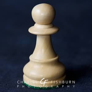 Kasparov Signature wooden chess set, white pawn