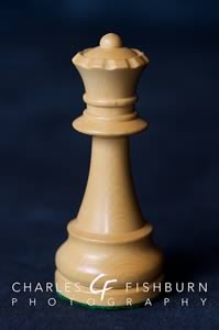 Kasparov Signature wooden chess set, white queen