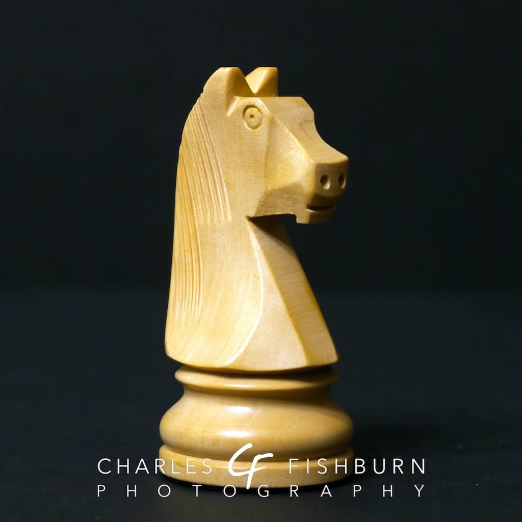German Knight Chess Set - fishburn.me